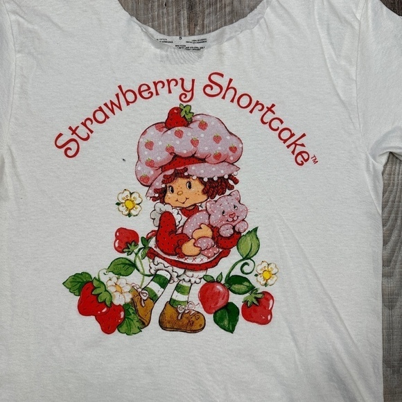 Strawberry Shortcake & Custard Kitty White Cut Off Top T Shirt Size Small - Picture 3 of 8
